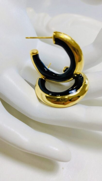 Κρίκος Σμάλτο Μαύρο: Η Κομψότητα που Λάμπει!