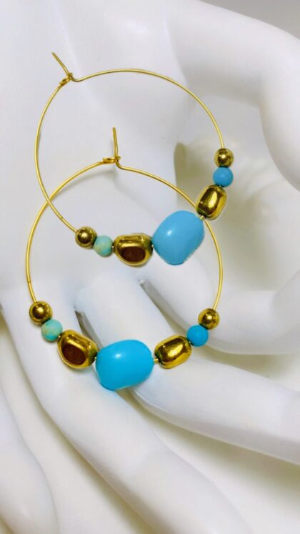 Κρίκος με Τιρκουάζ και Αιματίτη: Η δύναμη των λίθων στα αυτιά σου